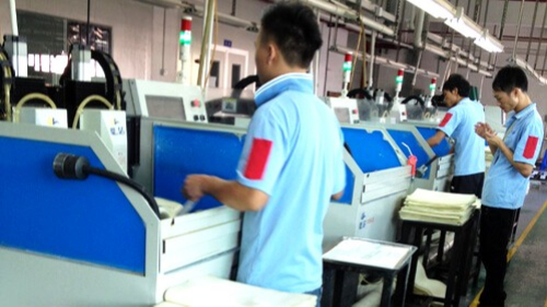 精雕機，東莞簡杰電子選擇鼎拓數(shù)控設(shè)備