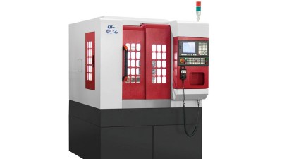 金屬精雕機(jī)帶有刀庫的自動換刀該怎樣操控？